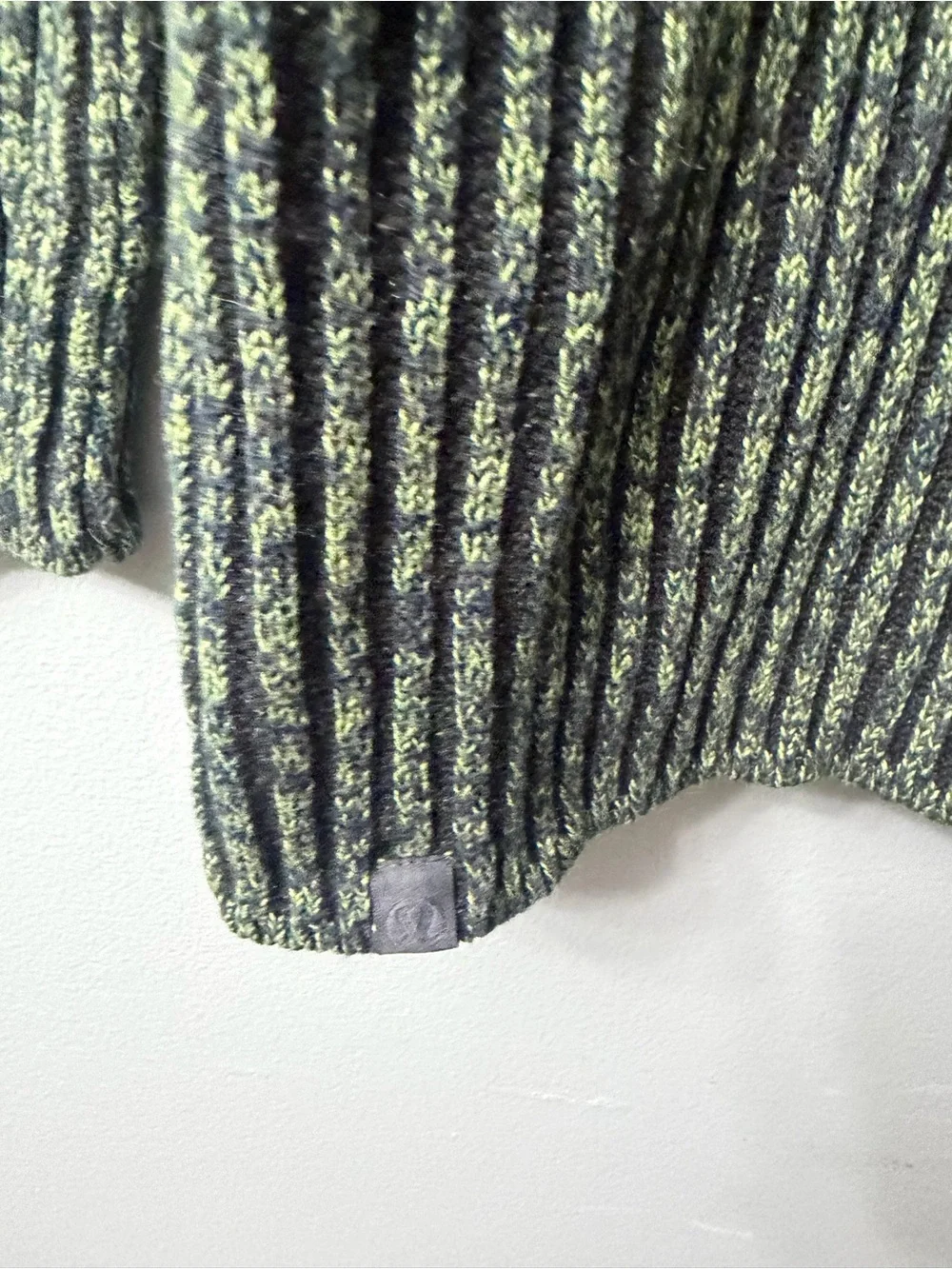 Lululemon cotton-cashmere blend sweater chunky ribbed knit cardigan jacket 8